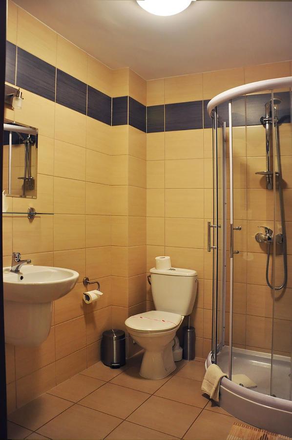 Hotel Pojezierze Szczecinek Room photo